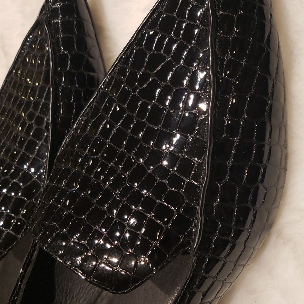 NWOT JEFFREY CAMPBELL 9.5 LEATHER LOAFERS - Picture 8 of 11